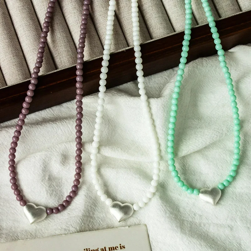 Sweet Cool Satin Heart Love Shaped Charm Bead Layered Necklace Ins Style Light Luxury Small Rice Bead Collarbone Chain Choker
Sweet Cool Satin Heart Love Shaped Charm Bead Layered Necklace Ins Style Light Luxury Small Rice Bead Collarbone Chain Choker