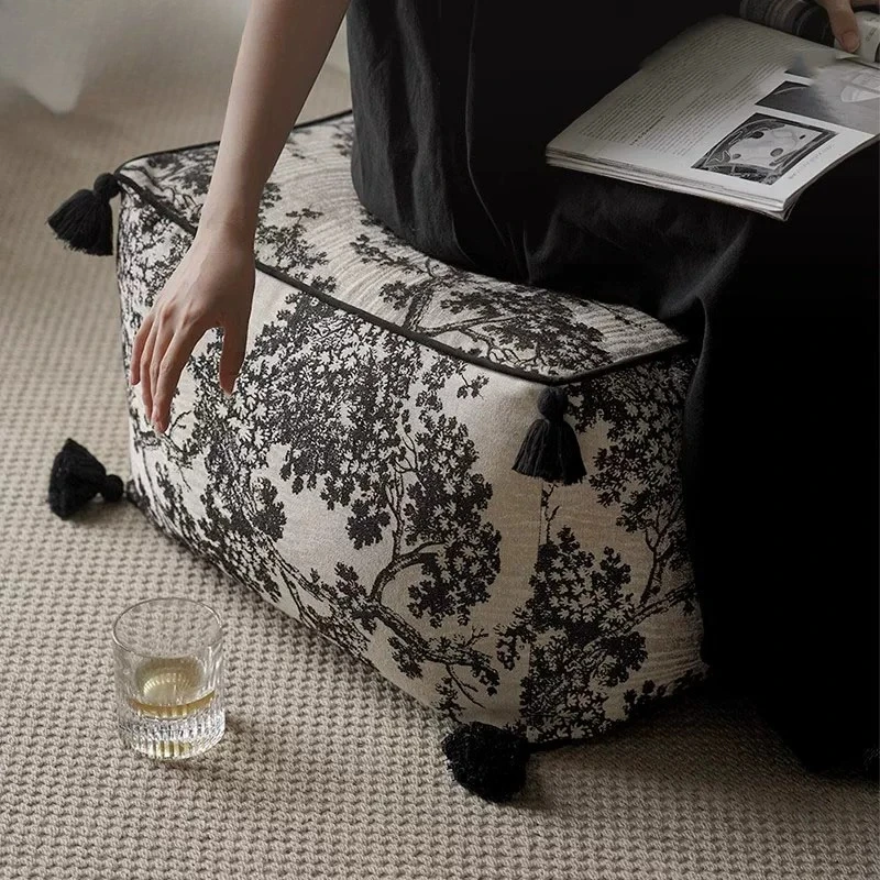 Embroidery futon seat pier, sofa living room pier carpet seat cushion stool
Embroidery futon seat pier, sofa living room pier carpet seat cushion stool