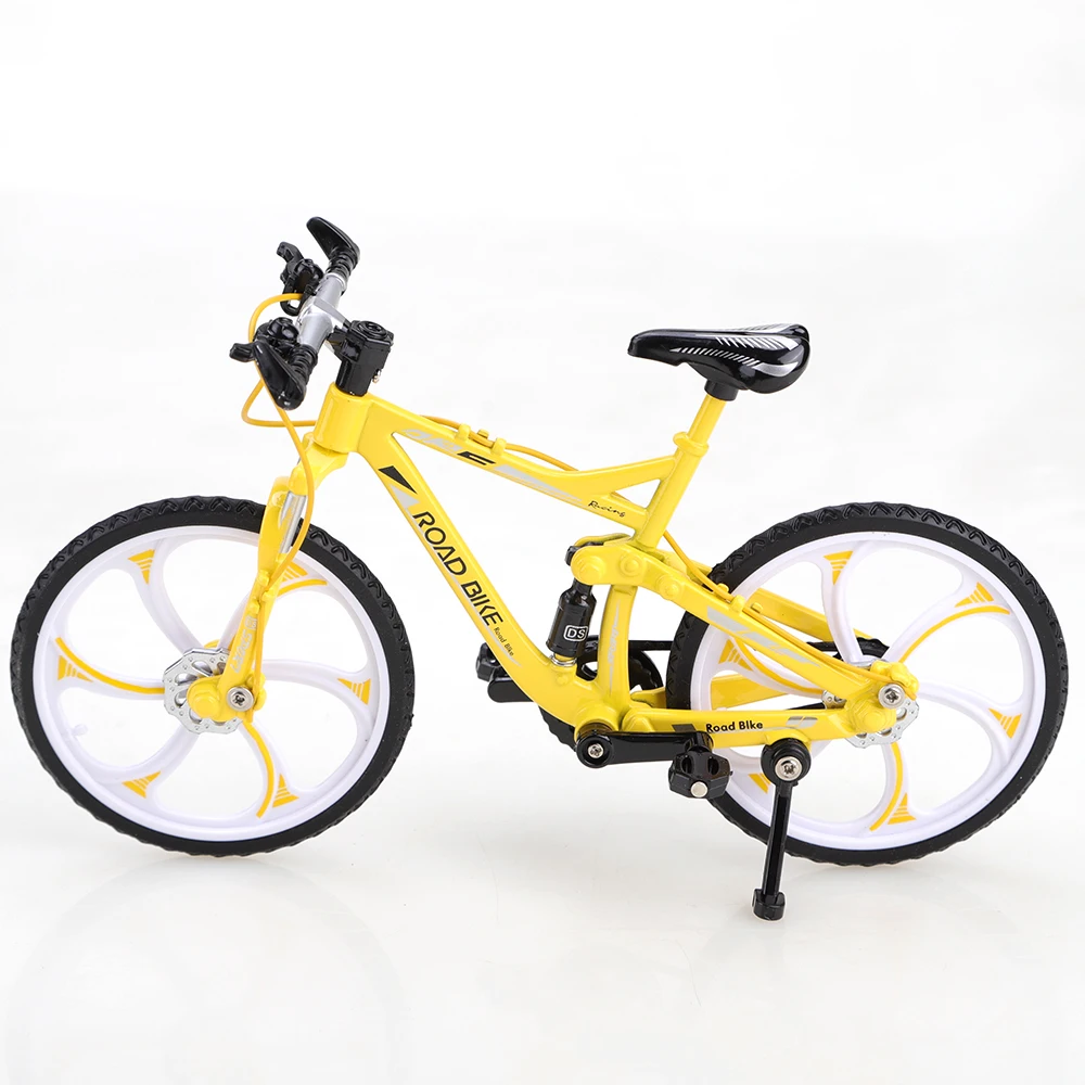 (Boxed), 1/8 scale, three-spoke off-road bicycle style model, metal casting, tabletop ornament, the best gift, home decoration
(Boxed), 1/8 scale, three-spoke off-road bicycle style model, metal casting, tabletop ornament, the best gift, home decoration