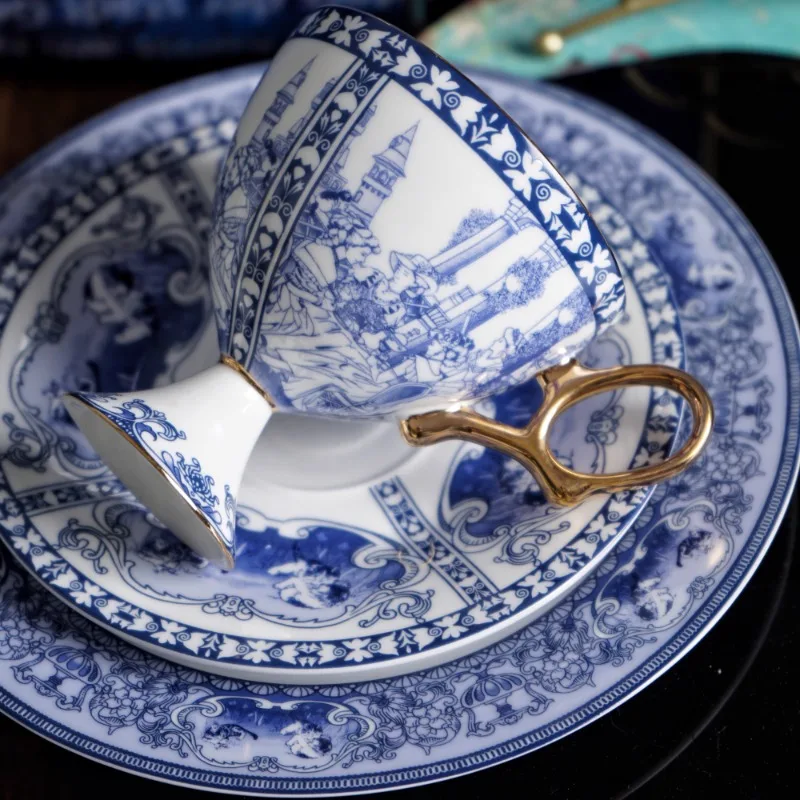 Royal Blue Floral Porcelain Coffee Cup Set Stemmed Dessert Plates French Style Afternoon Tea Service Collection Elegant Tea Set
Royal Blue Floral Porcelain Coffee Cup Set Stemmed Dessert Plates French Style Afternoon Tea Service Collection Elegant Tea Set