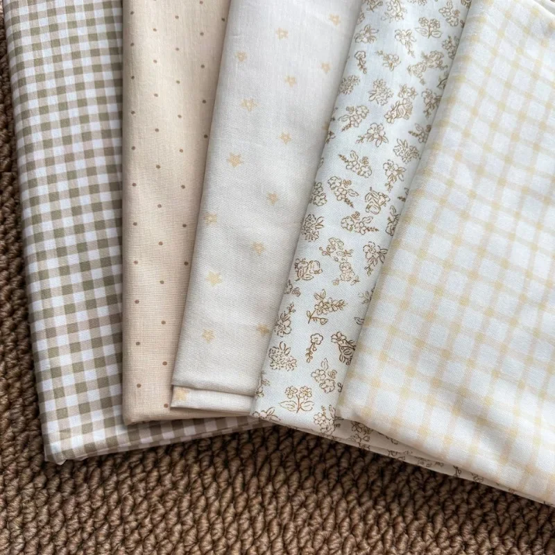 0.5/1/2 Yard Retro khaki Color Scheme Pattern Fabric 100% Cotton Design for DIY Clothing,Homewear,Bedding,Tablecloths,Curtains
0.5/1/2 Yard Retro khaki Color Scheme Pattern Fabric 100% Cotton Design for DIY Clothing,Homewear,Bedding,Tablecloths,Curtains