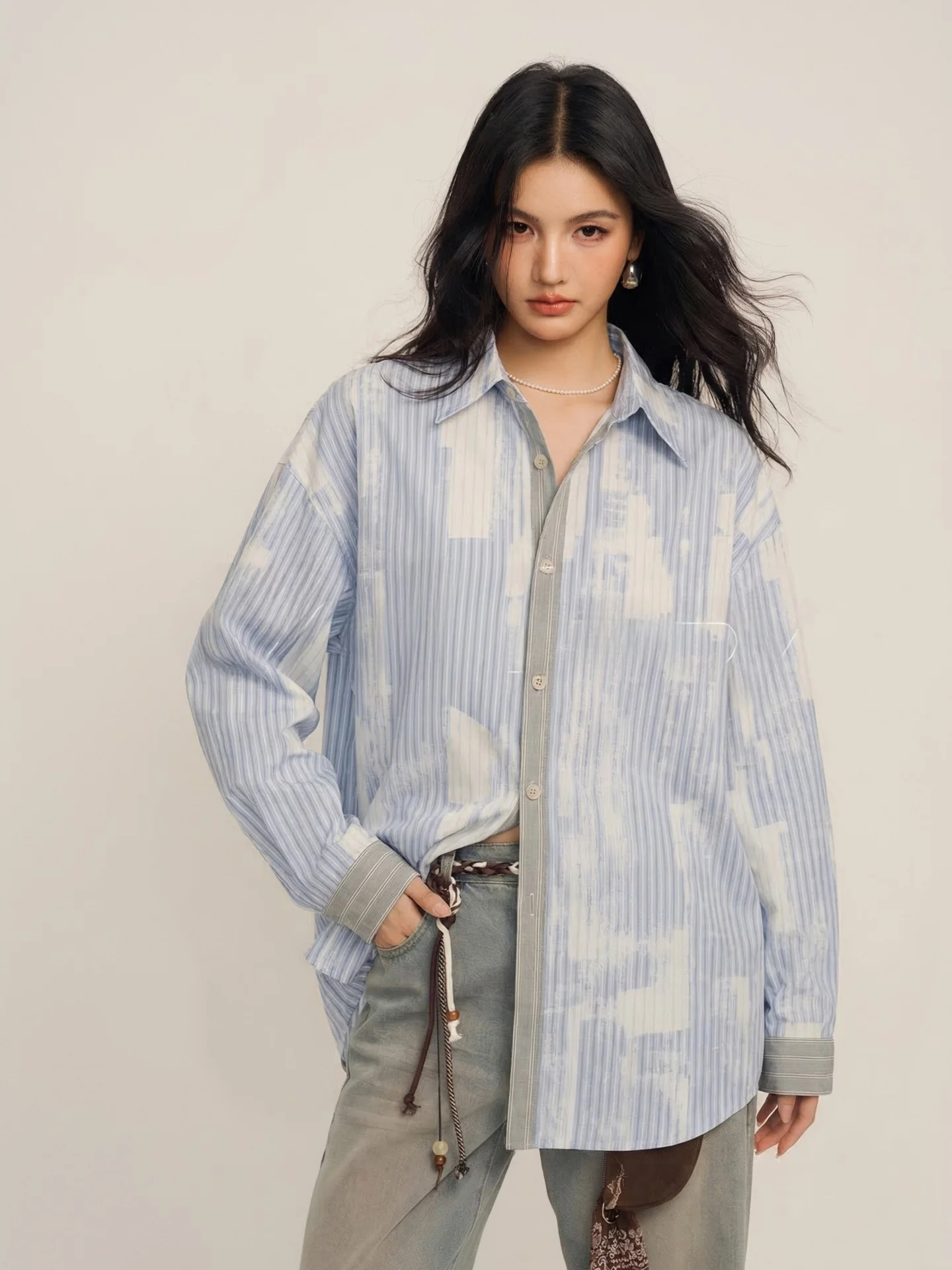 Loose Long Sleeve Women's Striped Shirt Casual Comfortable Cotton Blend Anti-Stain Daily Wear Open Cardigan Style Mid-Length
Loose Long Sleeve Women's Striped Shirt Casual Comfortable Cotton Blend Anti-Stain Daily Wear Open Cardigan Style Mid-Length