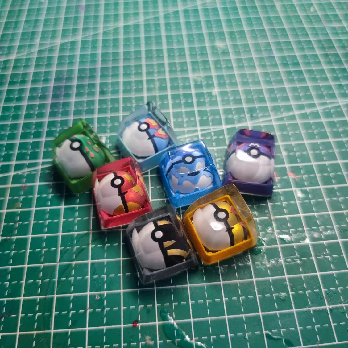 Pokemon Anime Character Keycap Ball Pokeball Mechanical Keyboard Resin Transparent Keycap Great Master Dive Ball Friend Ball
Pokemon Anime Character Keycap Ball Pokeball Mechanical Keyboard Resin Transparent Keycap Great Master Dive Ball Friend Ball