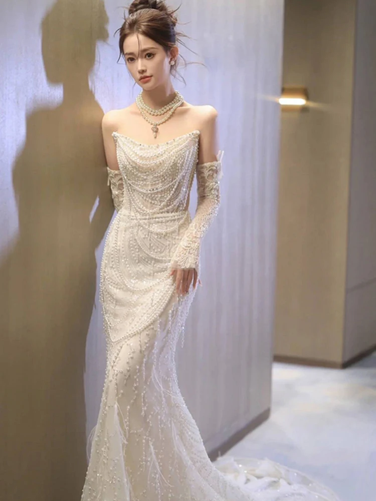 Ele Heavy Work Bridal Gown with Strap Neline Slimming Fi Tail Design for Engagement Parties Fem Cusers
Ele Heavy Work Bridal Gown with Strap Neline Slimming Fi Tail Design for Engagement Parties Fem Cusers