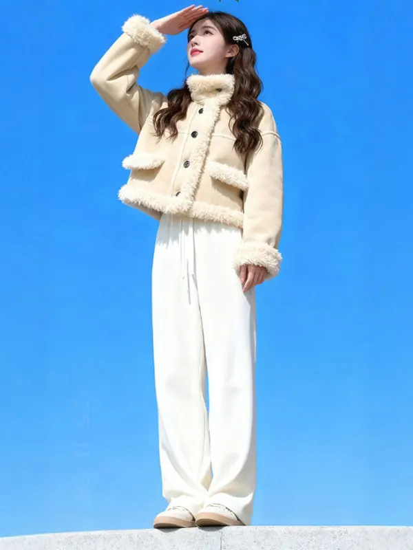 Корейское пальто с мехом ягненка Jaet Thi, теплое интегрированное пальто, дизайн на пуговицах, зимняя верхняя одежда для женщин, нежная обычная одежда...
Корейское пальто с мехом ягненка Jaet Thi, теплое интегрированное пальто, дизайн на пуговицах, зимняя верхняя одежда для женщин, нежная обычная одежда...