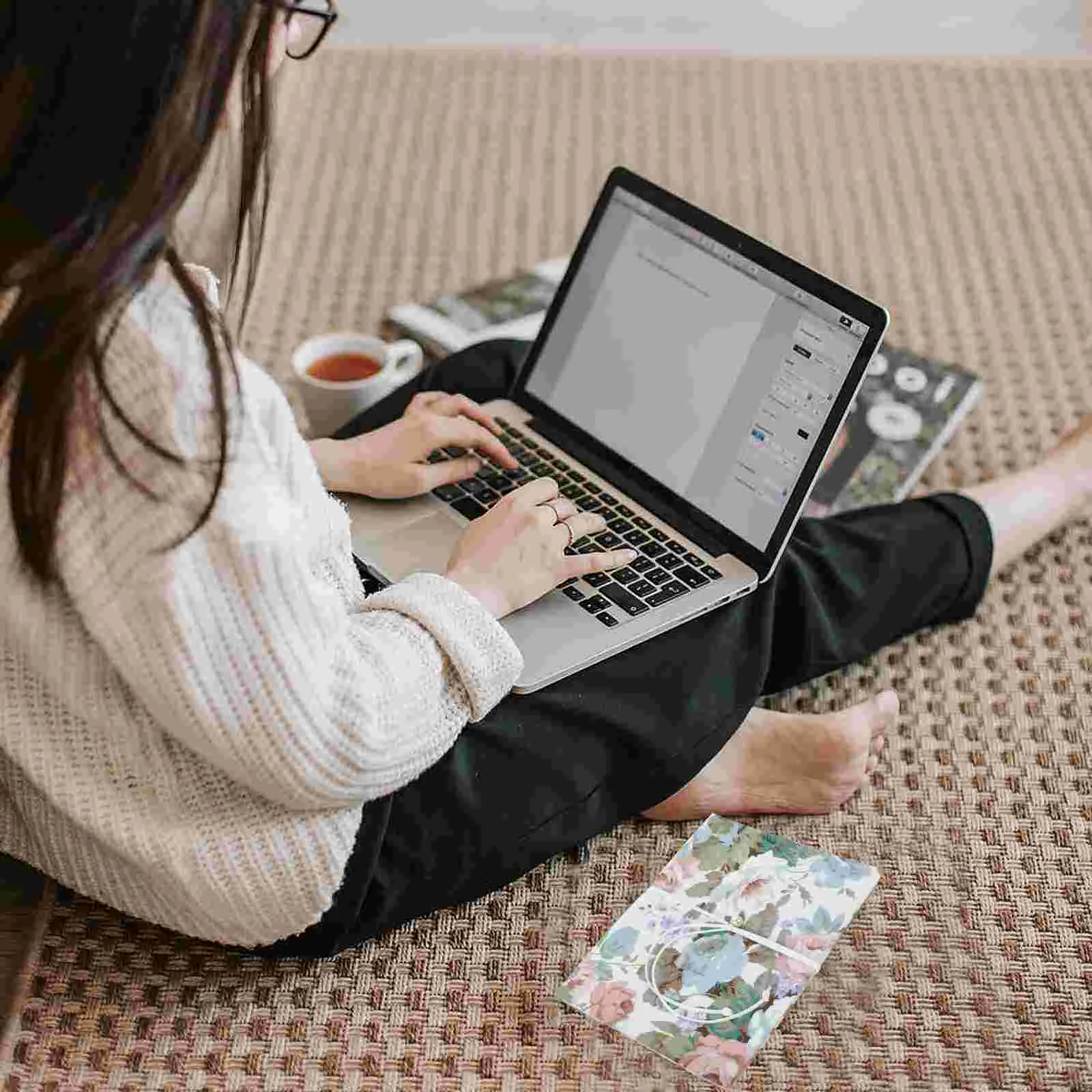 Protective Case Adjustable Fabric Book Cover Home Decor Covers for Novels Play Safety Books
Protective Case Adjustable Fabric Book Cover Home Decor Covers for Novels Play Safety Books
