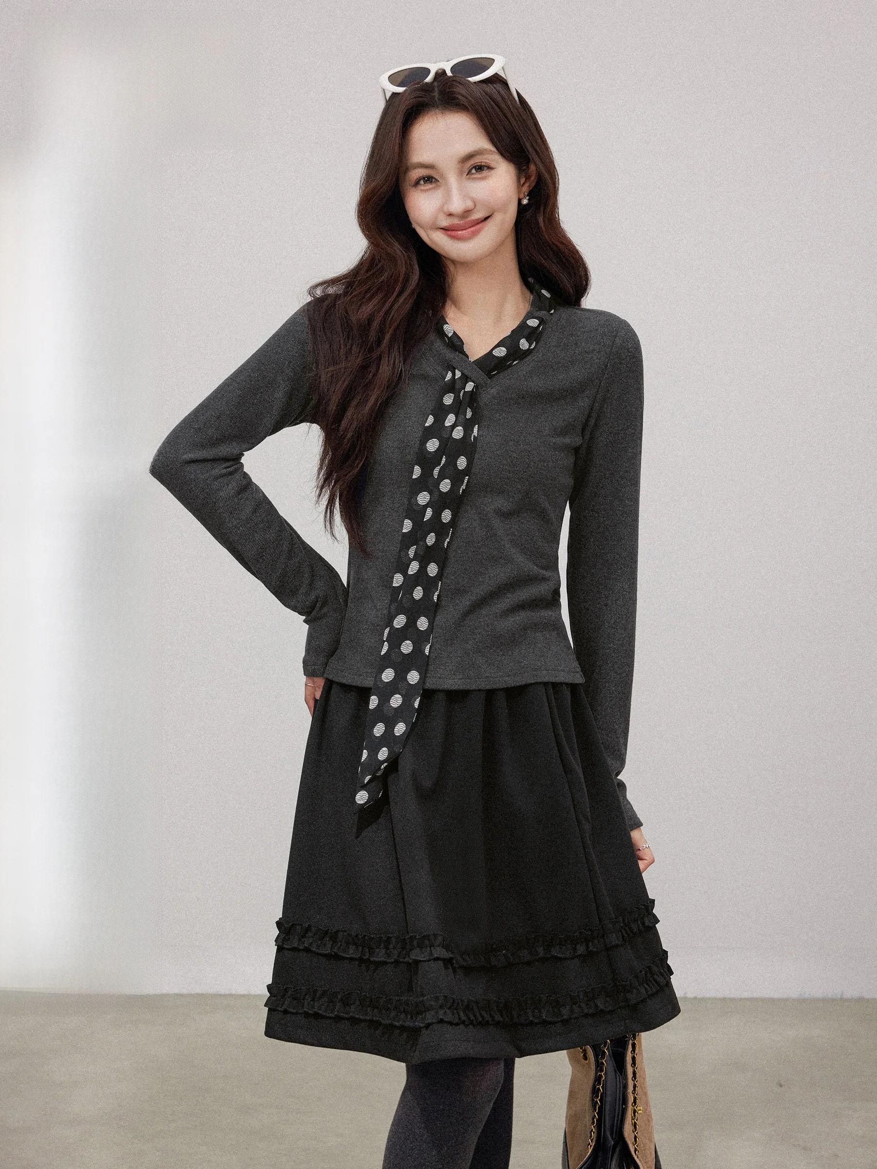 Retro Polka Dot Scarf V-Ne Long Sve T-irt Women's Autumn Winter Slim Fit Ele Faionable Stand Edition Casual S...
Retro Polka Dot Scarf V-Ne Long Sve T-irt Women's Autumn Winter Slim Fit Ele Faionable Stand Edition Casual S...