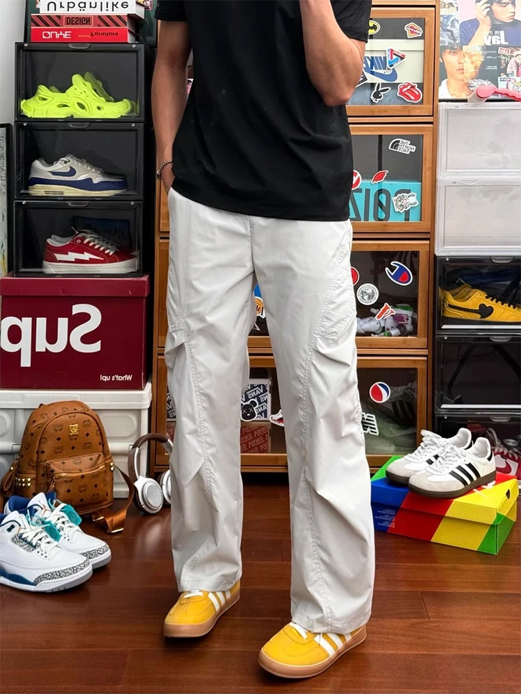 White Qui-Dry Foldable Paratrooper Workwear Pants Men Summer Thin American Functional Trousers Straight Casual Long Trousers
White Qui-Dry Foldable Paratrooper Workwear Pants Men Summer Thin American Functional Trousers Straight Casual Long Trousers