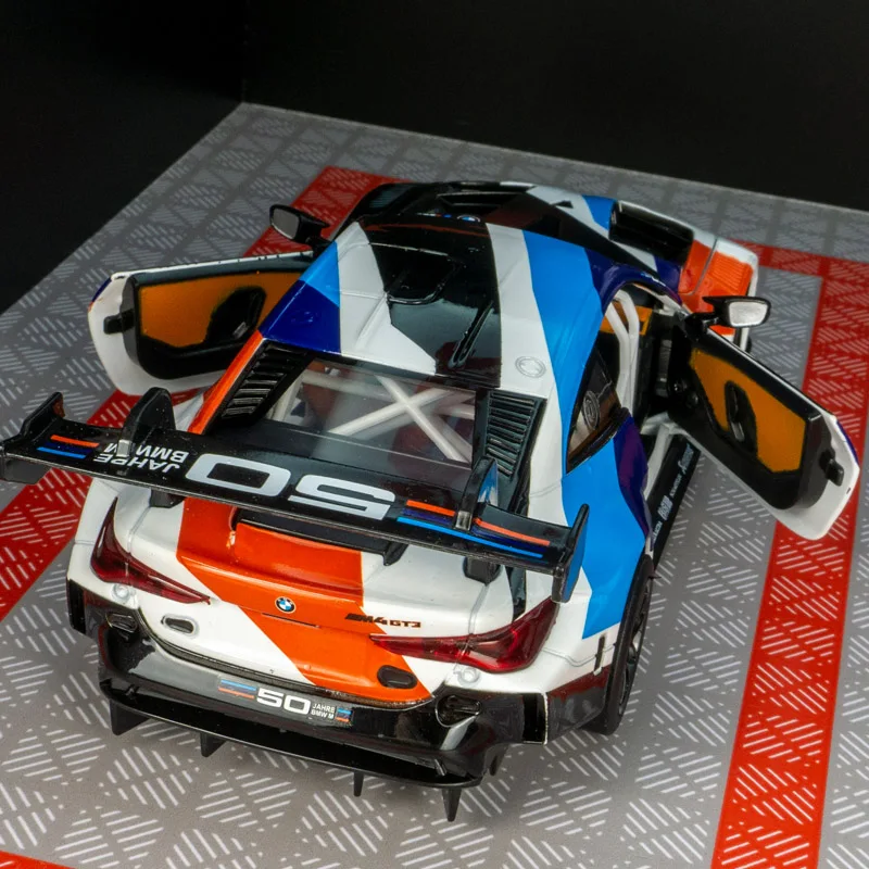 CCA 1:24 Моделирование BMW M4 GT3 Модель раллийного автомобиля из сплава Коллекция украшений для автомобиля Открываемая двери со звуком и светом
CCA 1:24 Моделирование BMW M4 GT3 Модель раллийного автомобиля из сплава Коллекция украшений для автомобиля Открываемая двери со звуком и светом