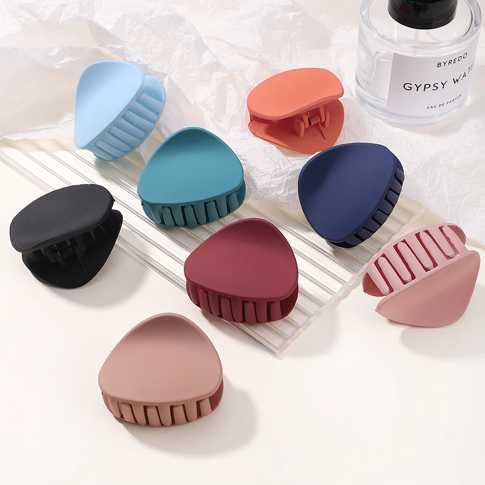 New Solid Hair Clips for Women Girls Matte Frosted Hair Claws Small Size Korean Headwear Hairpin Crab Barrette Hair Accessories
New Solid Hair Clips for Women Girls Matte Frosted Hair Claws Small Size Korean Headwear Hairpin Crab Barrette Hair Accessories