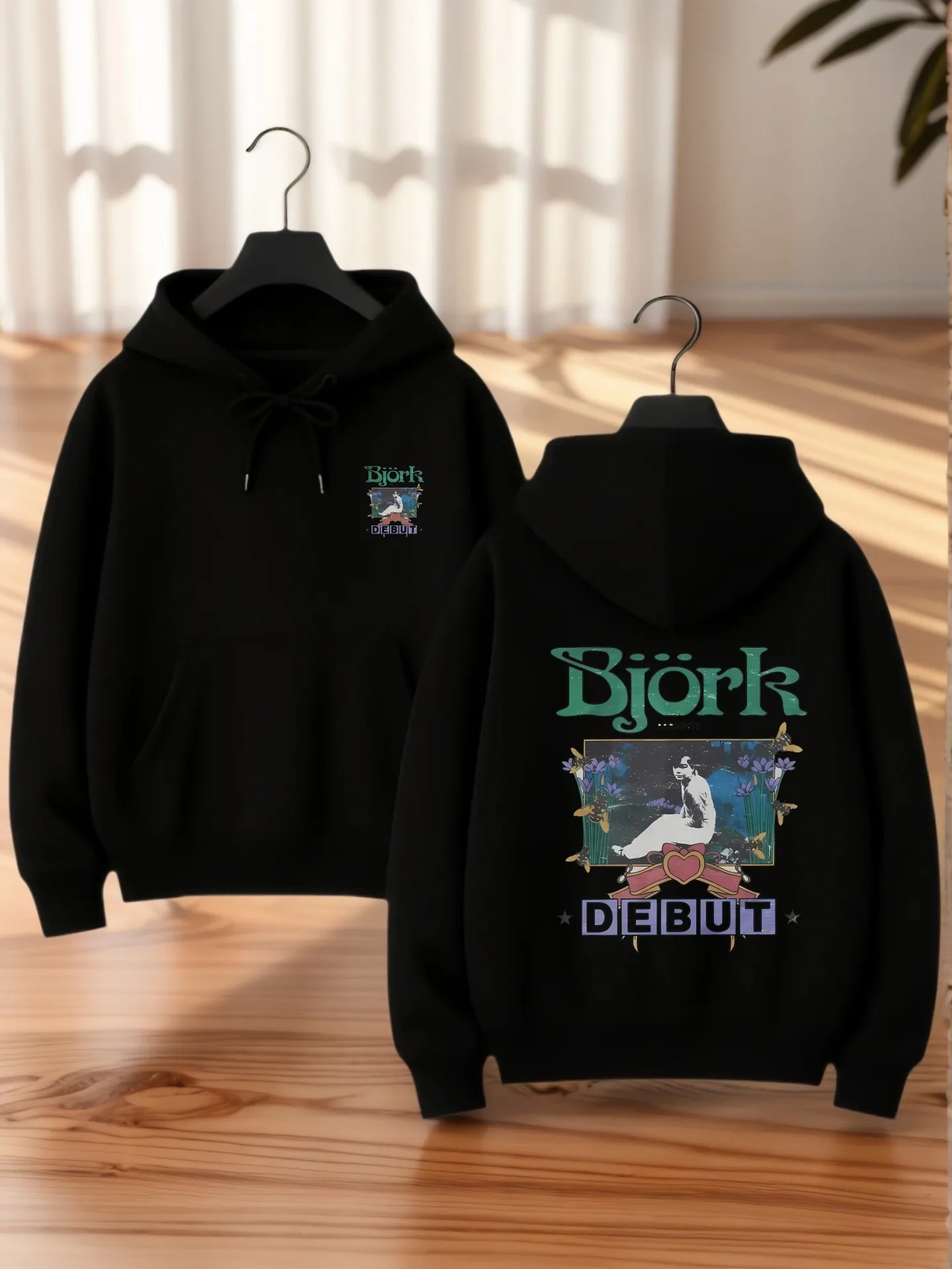 Graphic Hoodie Women, Cute Cartoon Print, Casual Aesthetic Style, Soft Fabric, Casual Everyday Wear, For Teens
Graphic Hoodie Women, Cute Cartoon Print, Casual Aesthetic Style, Soft Fabric, Casual Everyday Wear, For Teens