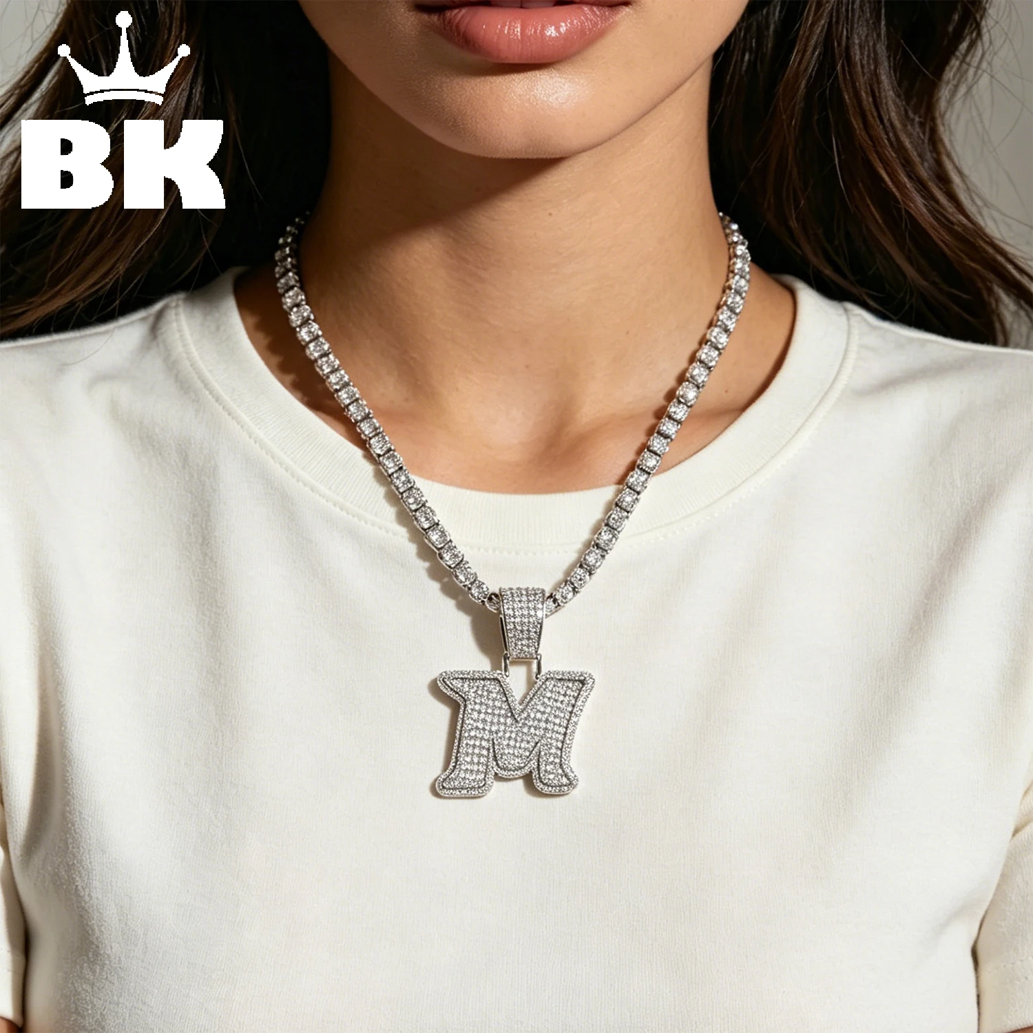 THE BLING KING Thickened Border Letter M Pendant Full Baguette Cut 5A+ Zircon Statement Jewelry for Streetwear Daily Wear
THE BLING KING Thickened Border Letter M Pendant Full Baguette Cut 5A+ Zircon Statement Jewelry for Streetwear Daily Wear