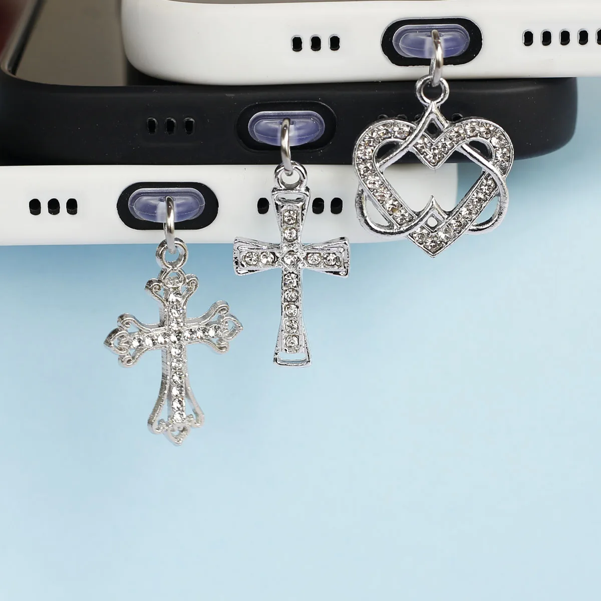 Mobile Phone Dust Plug Pendant Rhinestone Heart And Cross Accessory Decoration For Iphone Type-c Port Dust Cover Beautiful
Mobile Phone Dust Plug Pendant Rhinestone Heart And Cross Accessory Decoration For Iphone Type-c Port Dust Cover Beautiful