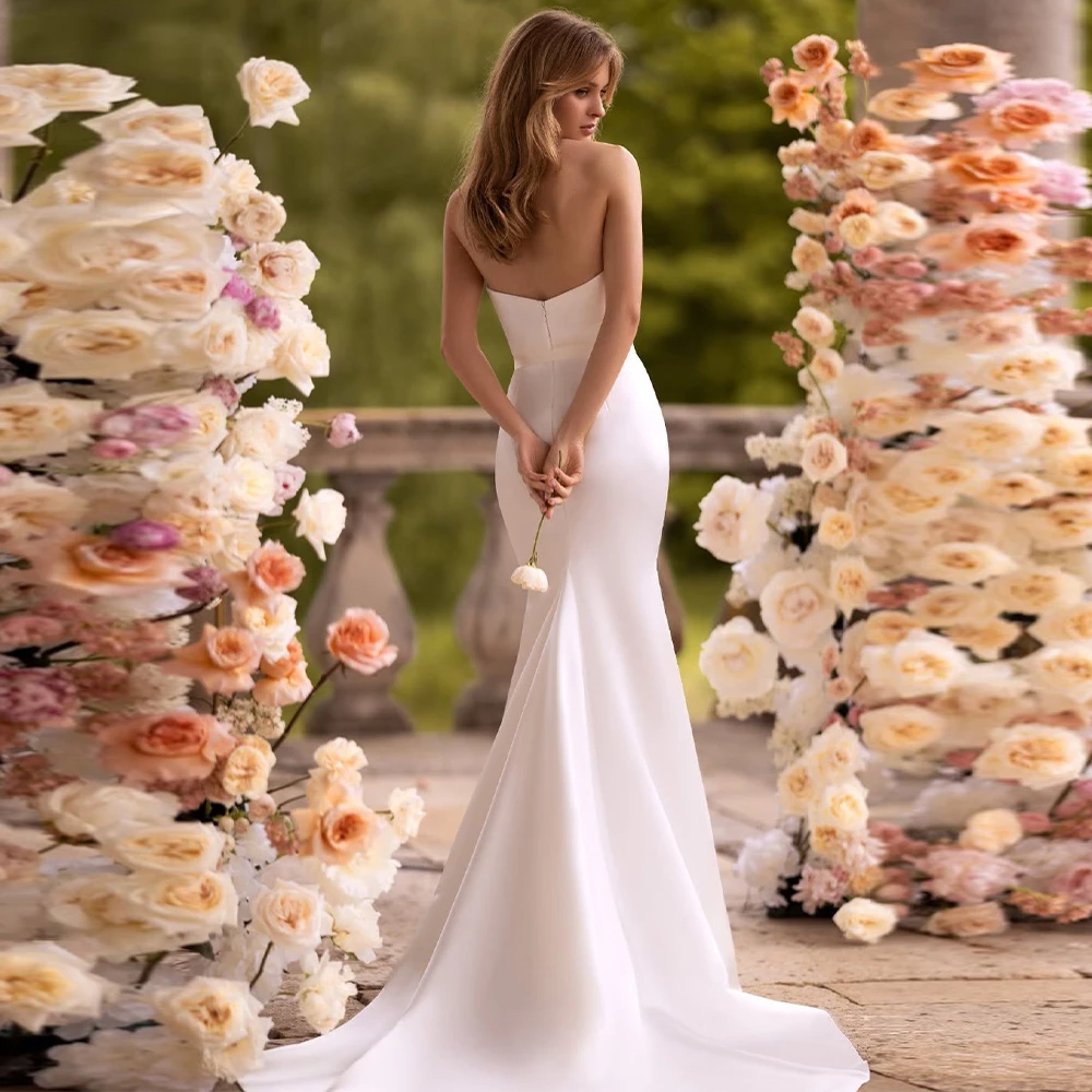 Customized Sexy White Satin Wedding Dress Formal Sweetheart Sleeveless Bridal Gowns Boho Mermaid Court Train Vestido De Novia
Customized Sexy White Satin Wedding Dress Formal Sweetheart Sleeveless Bridal Gowns Boho Mermaid Court Train Vestido De Novia