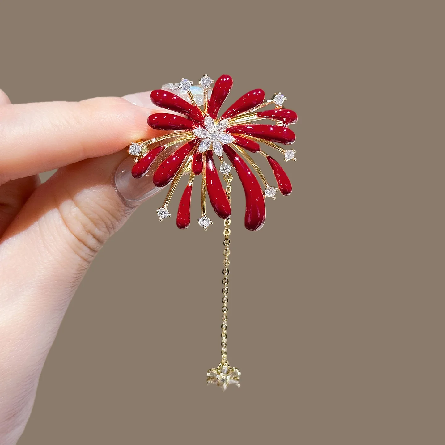 Sparkling Red Firework Cubic Zirconia Brooch - Women's Tassel Minimalist Luxury Elegant Versatile Delicate Fashion Accessory
Sparkling Red Firework Cubic Zirconia Brooch - Women's Tassel Minimalist Luxury Elegant Versatile Delicate Fashion Accessory