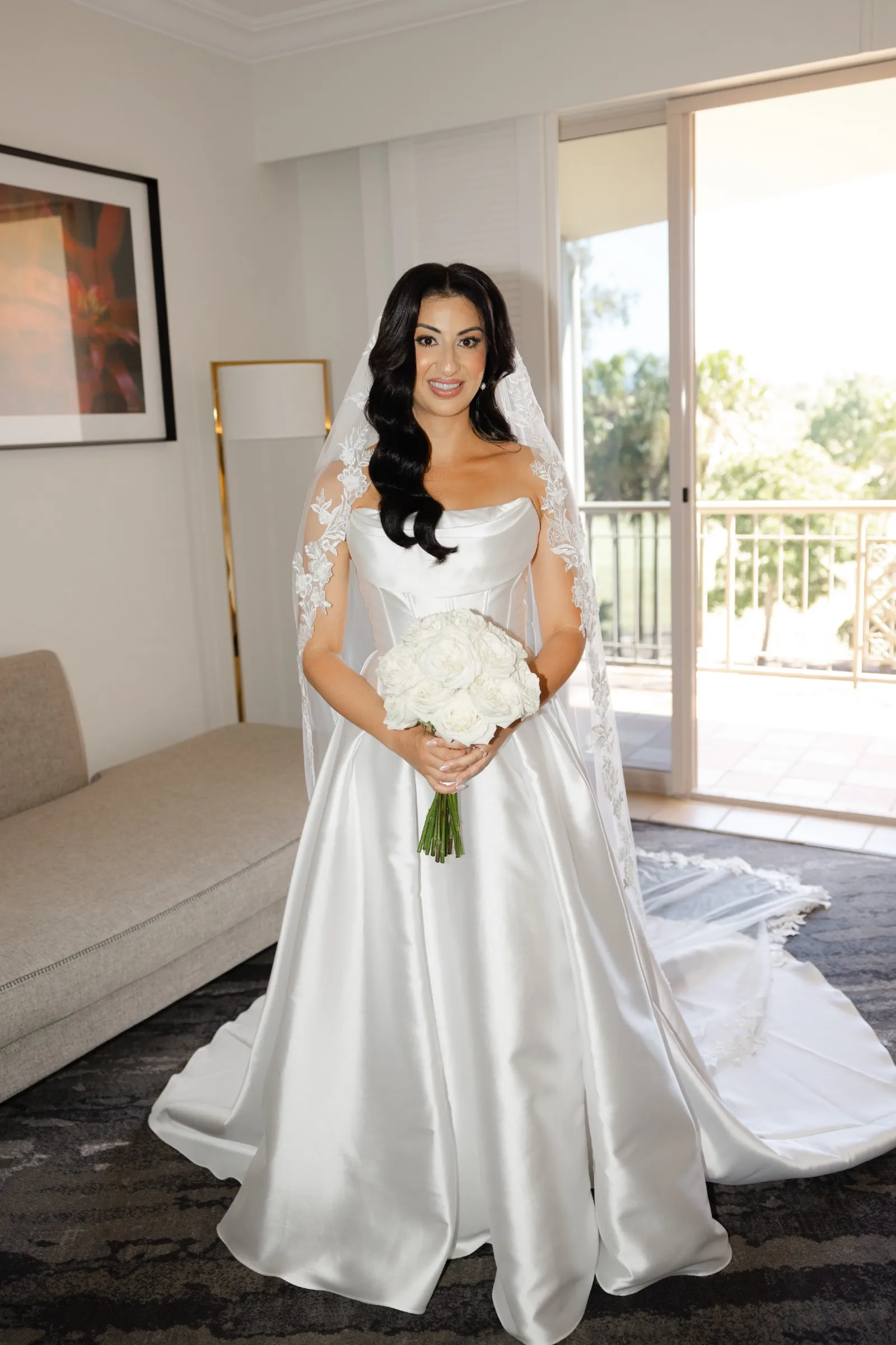 Customized 2026 Wedding Dress Satin Strapless Design With Exposed Back Design Suitable For Important Occasions Such As Weddings
Customized 2026 Wedding Dress Satin Strapless Design With Exposed Back Design Suitable For Important Occasions Such As Weddings