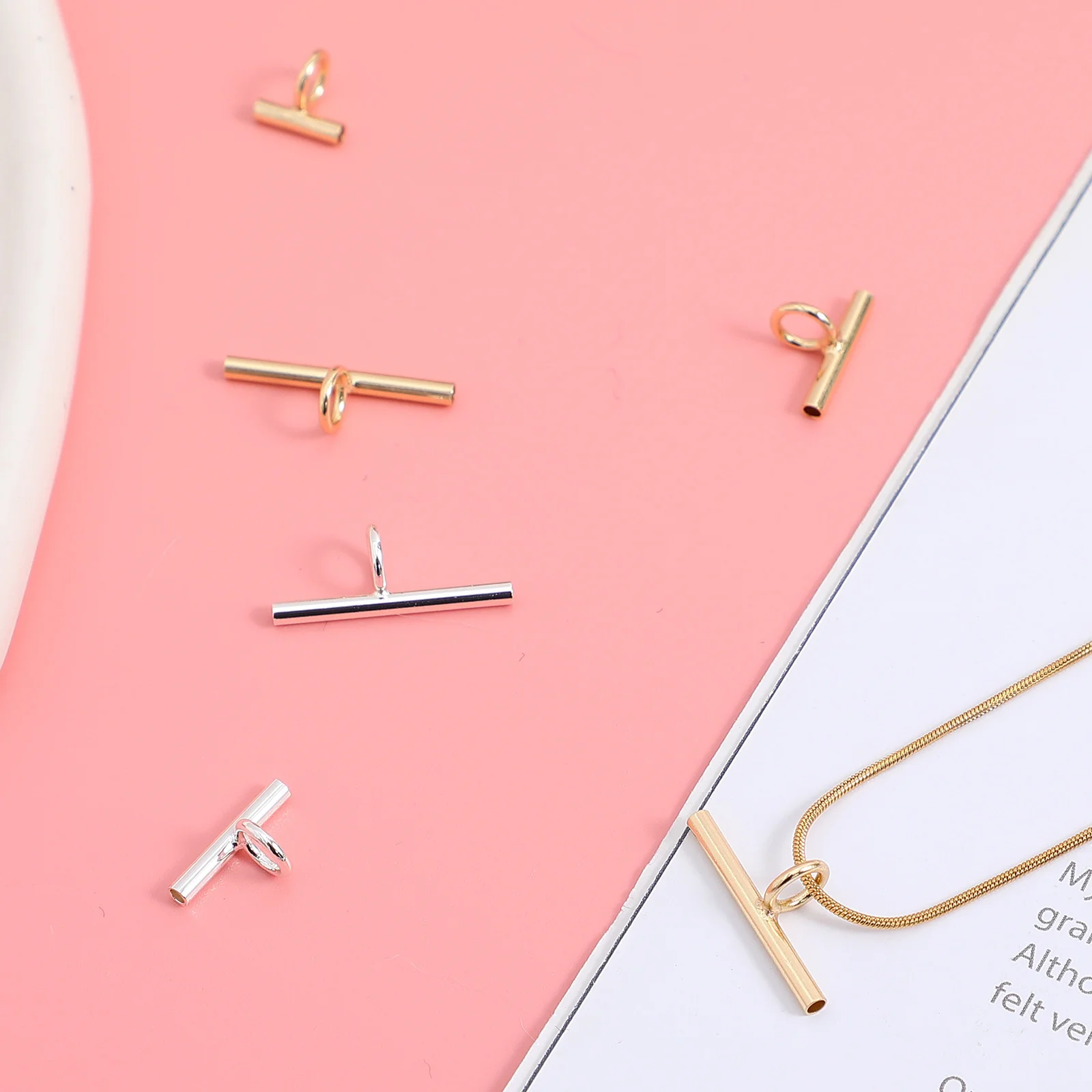 12Pcs Copper Brooch Pendant Converter Mini Metal Jewelry Connector Pin to Necklace Adapter Jewelry Making Accessories
12Pcs Copper Brooch Pendant Converter Mini Metal Jewelry Connector Pin to Necklace Adapter Jewelry Making Accessories