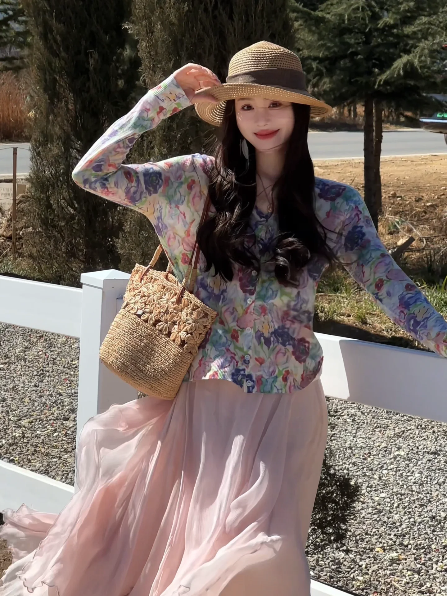 Iris Loose Knitted Wool Blend Spring 2026 Fashionable Floral Print Sweater Women's Premium Quality Long Sleeve Crew Neck Top
Iris Loose Knitted Wool Blend Spring 2026 Fashionable Floral Print Sweater Women's Premium Quality Long Sleeve Crew Neck Top