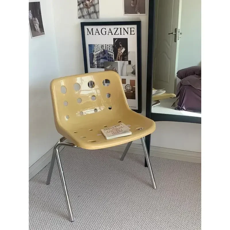 Cheese chair Medieval dining chair Cream style dressing stool Coffee shop Milk tea shop Look-in clock in stool Book table chair
Cheese chair Medieval dining chair Cream style dressing stool Coffee shop Milk tea shop Look-in clock in stool Book table chair