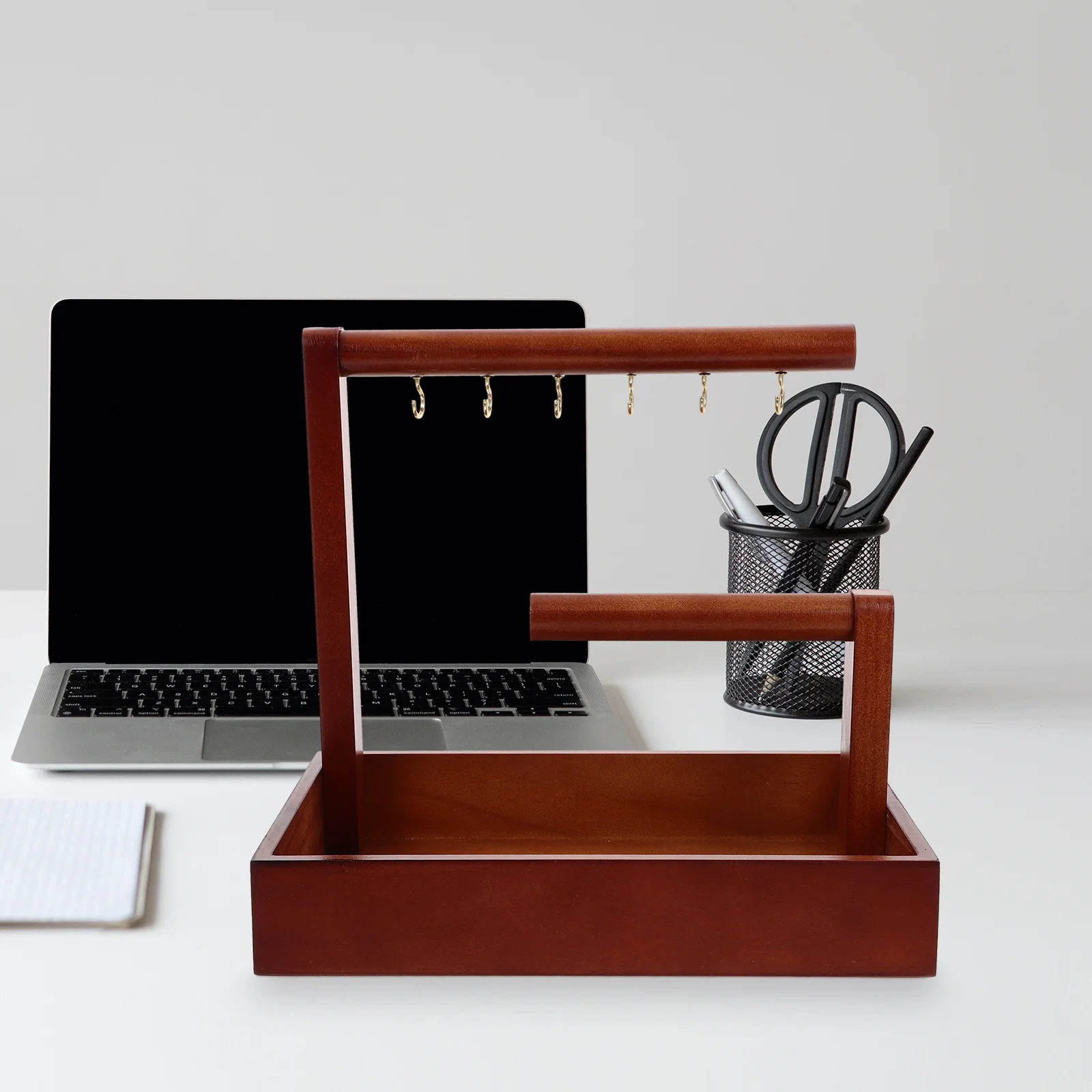 Деревянная подставка для ювелирных изделий, держатель для браслета, органайзер для браслета, стеллаж для хранения часов, стеллаж для выставки товаров, декоративный держатель для браслета
Деревянная подставка для ювелирных изделий, держатель для браслета, органайзер для браслета, стеллаж для хранения часов, стеллаж для выставки товаров, декоративный держатель для браслета