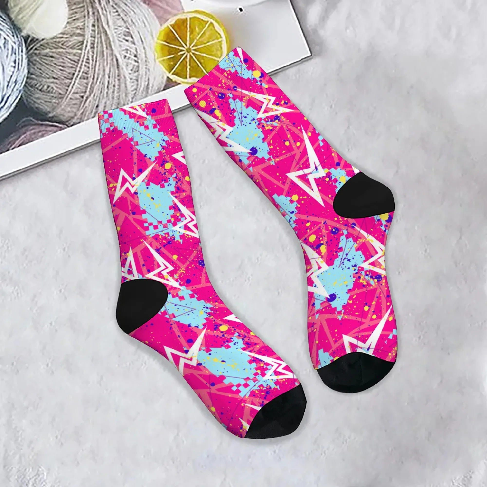 Neon Lightning Graffiti Men's Socks Harajuku Retro Style Street Hip-Hop Fashion Socks Novelty Funny Compression Socks Party Gift
Neon Lightning Graffiti Men's Socks Harajuku Retro Style Street Hip-Hop Fashion Socks Novelty Funny Compression Socks Party Gift