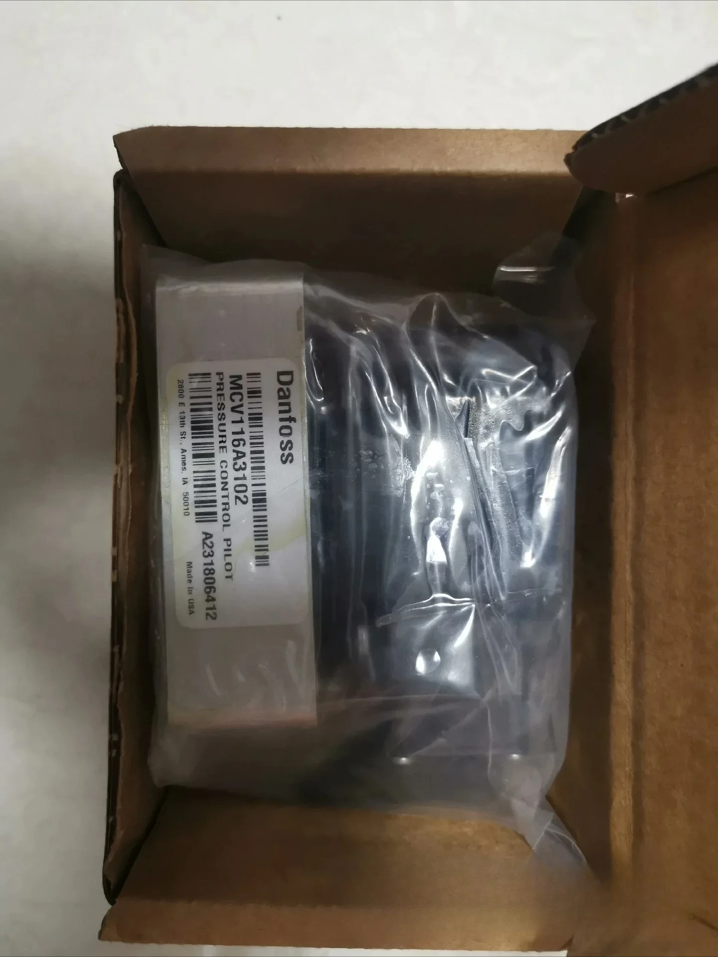 MCV116A3102 Hydraulic Flow Control Valve High Precision Pressure Regulating Component Sturdy Mechanical Accessory For Engineerin
MCV116A3102 Hydraulic Flow Control Valve High Precision Pressure Regulating Component Sturdy Mechanical Accessory For Engineerin