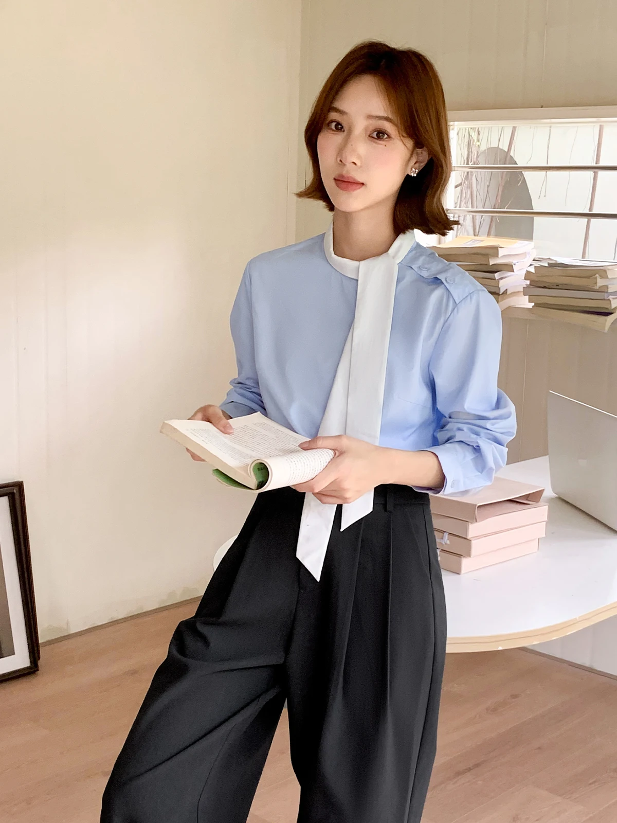 Blue College Style Shirt Women's Spring Summer Versatile Color Collision Cotton Long Sleeve Loose Fit Korean Style Blouse
Blue College Style Shirt Women's Spring Summer Versatile Color Collision Cotton Long Sleeve Loose Fit Korean Style Blouse