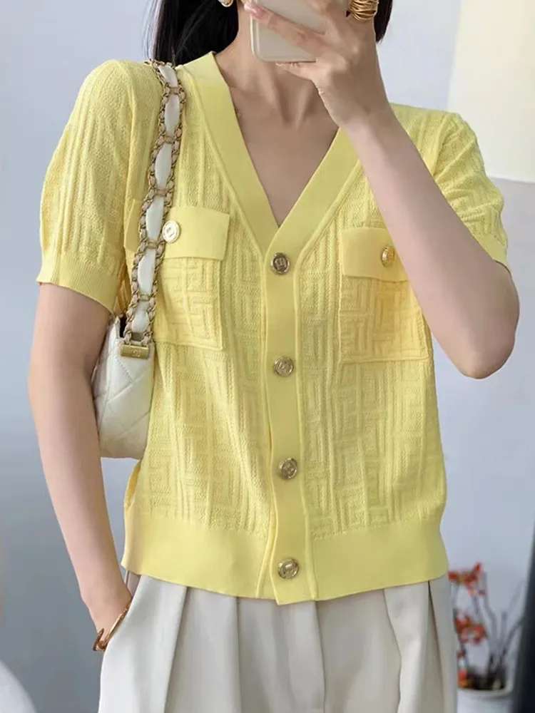 Высококачественный европейский летний V-Ne утягивающий двойной ket ort Sve Свободный вязаный открытый кардиган Sweet Sle Свободный трикотаж
Высококачественный европейский летний V-Ne утягивающий двойной ket ort Sve Свободный вязаный открытый кардиган Sweet Sle Свободный трикотаж