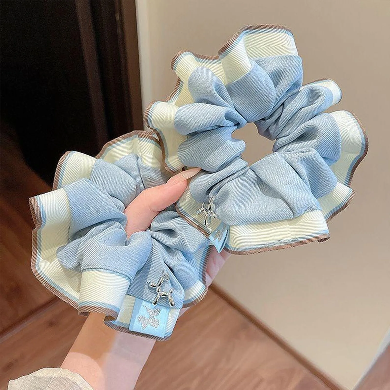 Striped Ruffled Scrunchie, Blue Fresh Hair Tie, INS Style Sweet Girl Bun Hair Rope
Striped Ruffled Scrunchie, Blue Fresh Hair Tie, INS Style Sweet Girl Bun Hair Rope