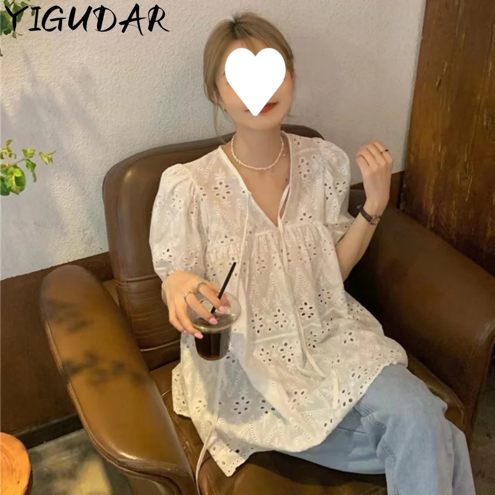 French New 2023 Patchwork Tulle Transparent Korean Fashion Spring Summer Blouses Chic Shirts Retro Elegant Lady Tops tees
French New 2023 Patchwork Tulle Transparent Korean Fashion Spring Summer Blouses Chic Shirts Retro Elegant Lady Tops tees