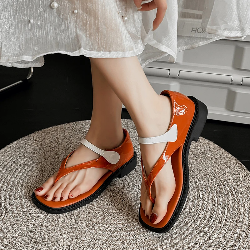 2025 Classic Square Toe Open Toe Chunky Sandals for Women Ankle Strap Leather Shoes Solid Color Comfortable Mary Jane Heels
2025 Classic Square Toe Open Toe Chunky Sandals for Women Ankle Strap Leather Shoes Solid Color Comfortable Mary Jane Heels