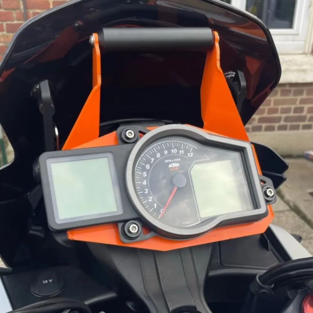 For 1090 Adventure R 1190 ADVENTURE R 2013-2021 2024 Motorcycle Navigation GPS Navigator USB Charging Phone Holder Bracket
For 1090 Adventure R 1190 ADVENTURE R 2013-2021 2024 Motorcycle Navigation GPS Navigator USB Charging Phone Holder Bracket