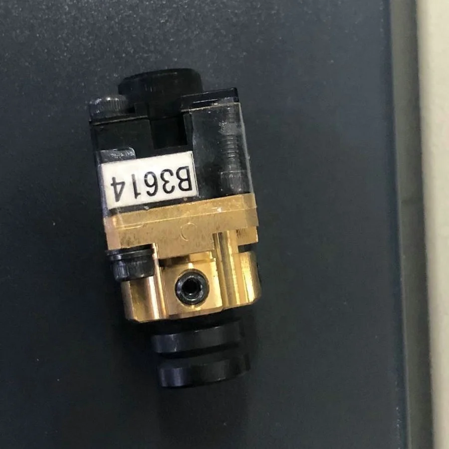 Screen CTP Laser Module 4300 / 4000 / 4100 / 8100 / 8000 / 8000II Laser Diode 830nm 1W
Screen CTP Laser Module 4300 / 4000 / 4100 / 8100 / 8000 / 8000II Laser Diode 830nm 1W