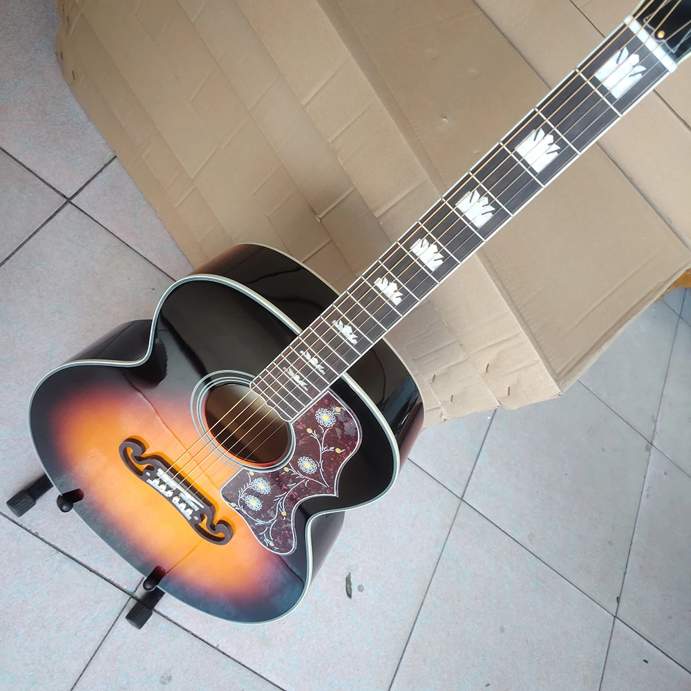High quality in stock flame maple top J200 acoustic folk guitar, spruce maple panel 301EQ, cow bone nut, fast delivery
High quality in stock flame maple top J200 acoustic folk guitar, spruce maple panel 301EQ, cow bone nut, fast delivery