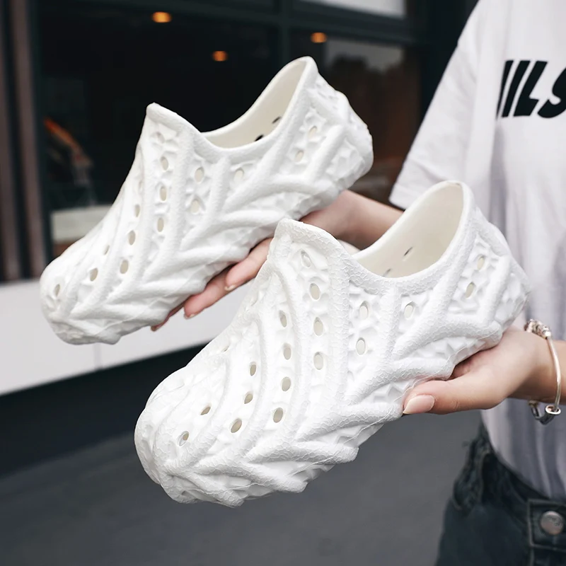 New Women Summer Thick Bottom Patchwork Fashion Sandals Men Casual Beach Shoes Hollow-Out Garden Clogs Outdoor Slippers EVA Shoe
New Women Summer Thick Bottom Patchwork Fashion Sandals Men Casual Beach Shoes Hollow-Out Garden Clogs Outdoor Slippers EVA Shoe