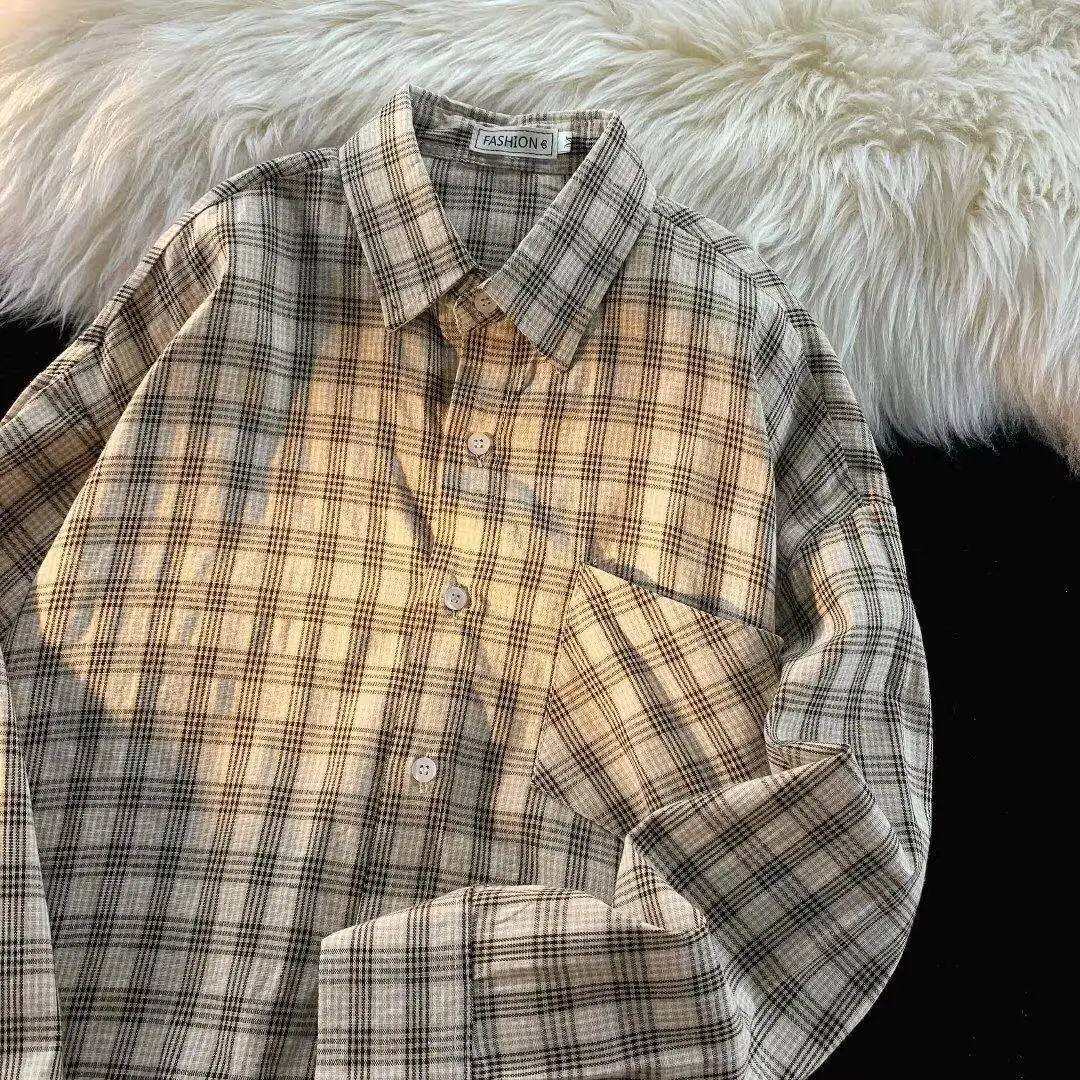 Japanese Style Khaki Long Sleeve Men's Shirt Casual Loose Plaid Jacket Spring Fashion Retro Hong Kong Style Couple's Outerwear
Japanese Style Khaki Long Sleeve Men's Shirt Casual Loose Plaid Jacket Spring Fashion Retro Hong Kong Style Couple's Outerwear