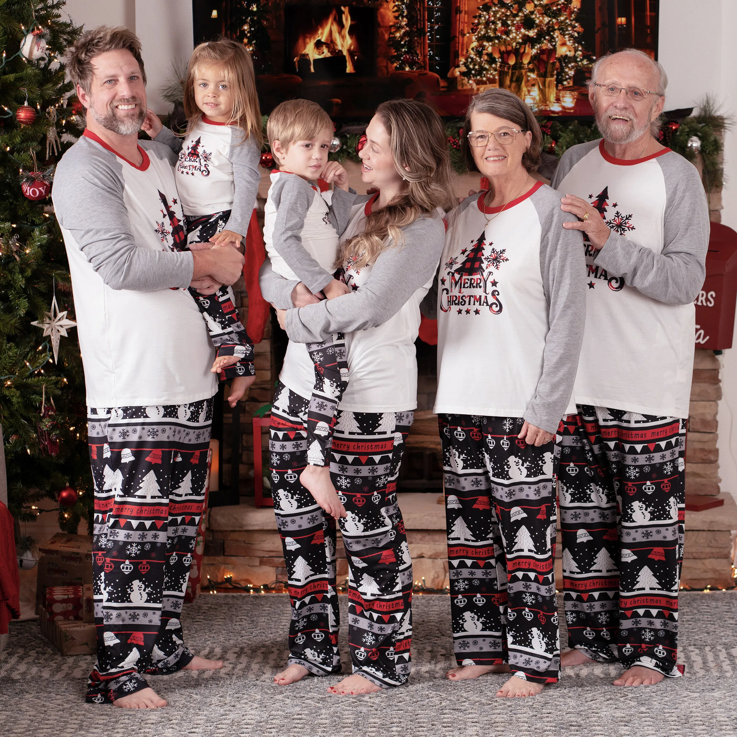 PatPat Christmas Tree Snowflake and Letters Print Grey Family Matching Long-sleeve Pajamas Sets (SGS Certied Safety)
PatPat Christmas Tree Snowflake and Letters Print Grey Family Matching Long-sleeve Pajamas Sets (SGS Certied Safety)