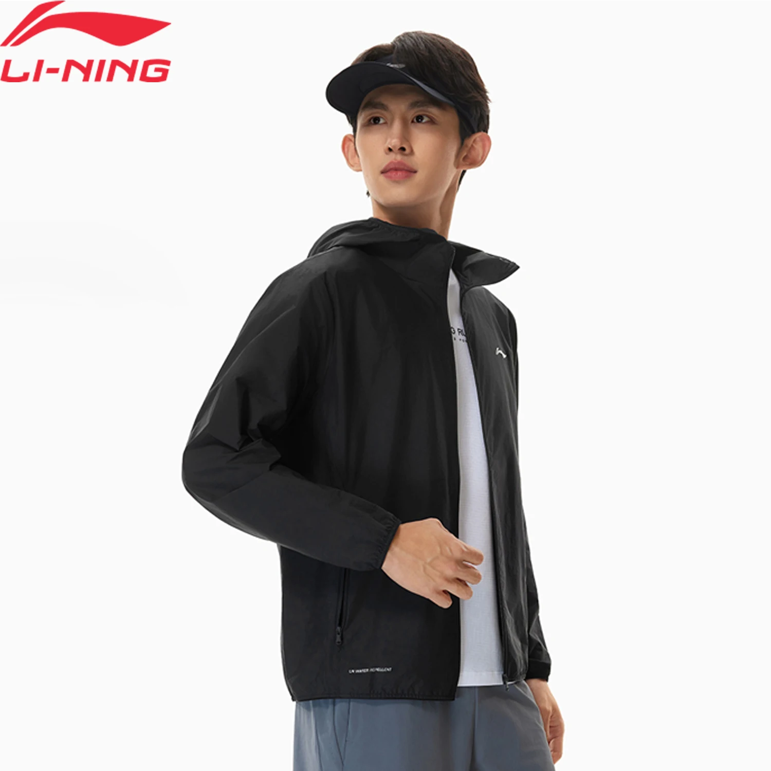 Li-Ning Men's Training Windbreakers LN WATER PROOF Polyamide Regular Fit Soft Breathable Classic LiNing Fitness Coat AFDW475
Li-Ning Men's Training Windbreakers LN WATER PROOF Polyamide Regular Fit Soft Breathable Classic LiNing Fitness Coat AFDW475