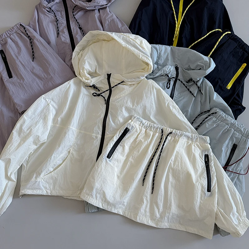 Summer Women's Sunscreen Set Half Skirta Fashion Loose Hooded Zipper Thin Jackets High Waist Slim Drawstring Mini Skirts
Summer Women's Sunscreen Set Half Skirta Fashion Loose Hooded Zipper Thin Jackets High Waist Slim Drawstring Mini Skirts 