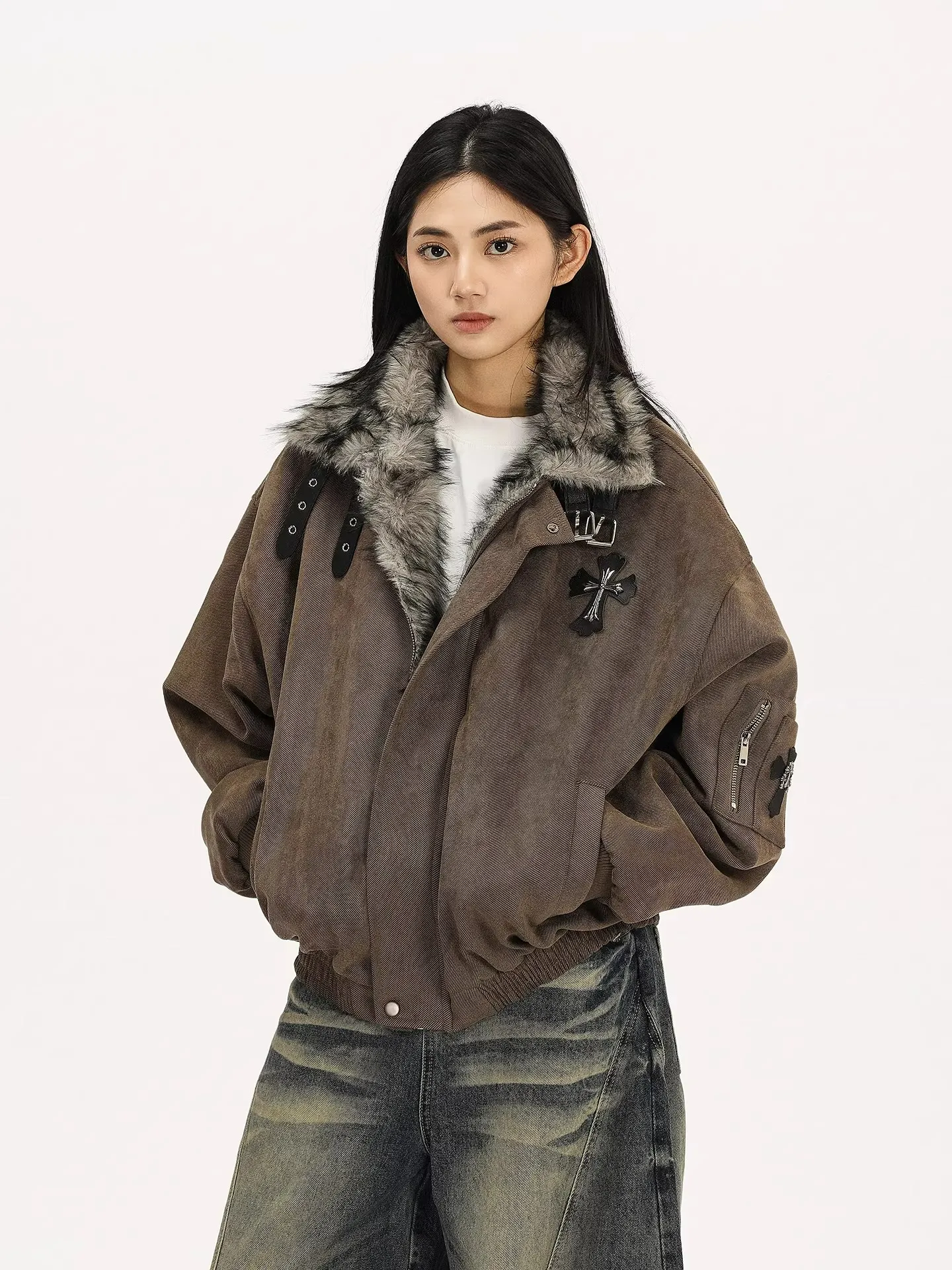 Мужская утепленная хлопковая куртка American High Street Sle с меховым воротником, свободного кроя, теплая, с вышивкой, длинный рукав
Мужская утепленная хлопковая куртка American High Street Sle с меховым воротником, свободного кроя, теплая, с вышивкой, длинный рукав