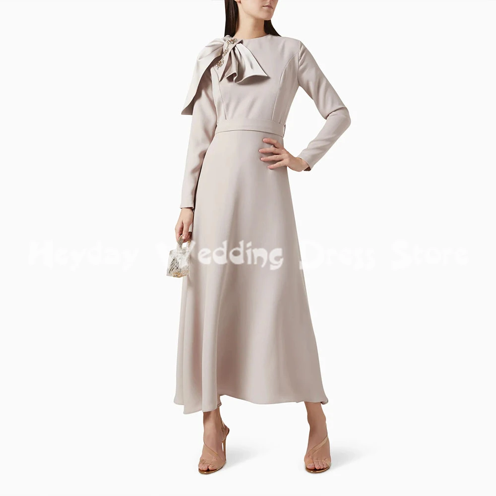 Heyday женские вечерние платья трапециевидной формы с круглым вырезом и бантом из бисера в Саудовской Аравии с длинными рукавами длиной до чая, элегантные вечерние платья 2025
Heyday женские вечерние платья трапециевидной формы с круглым вырезом и бантом из бисера в Саудовской Аравии с длинными рукавами длиной до чая, элегантные вечерние платья 2025