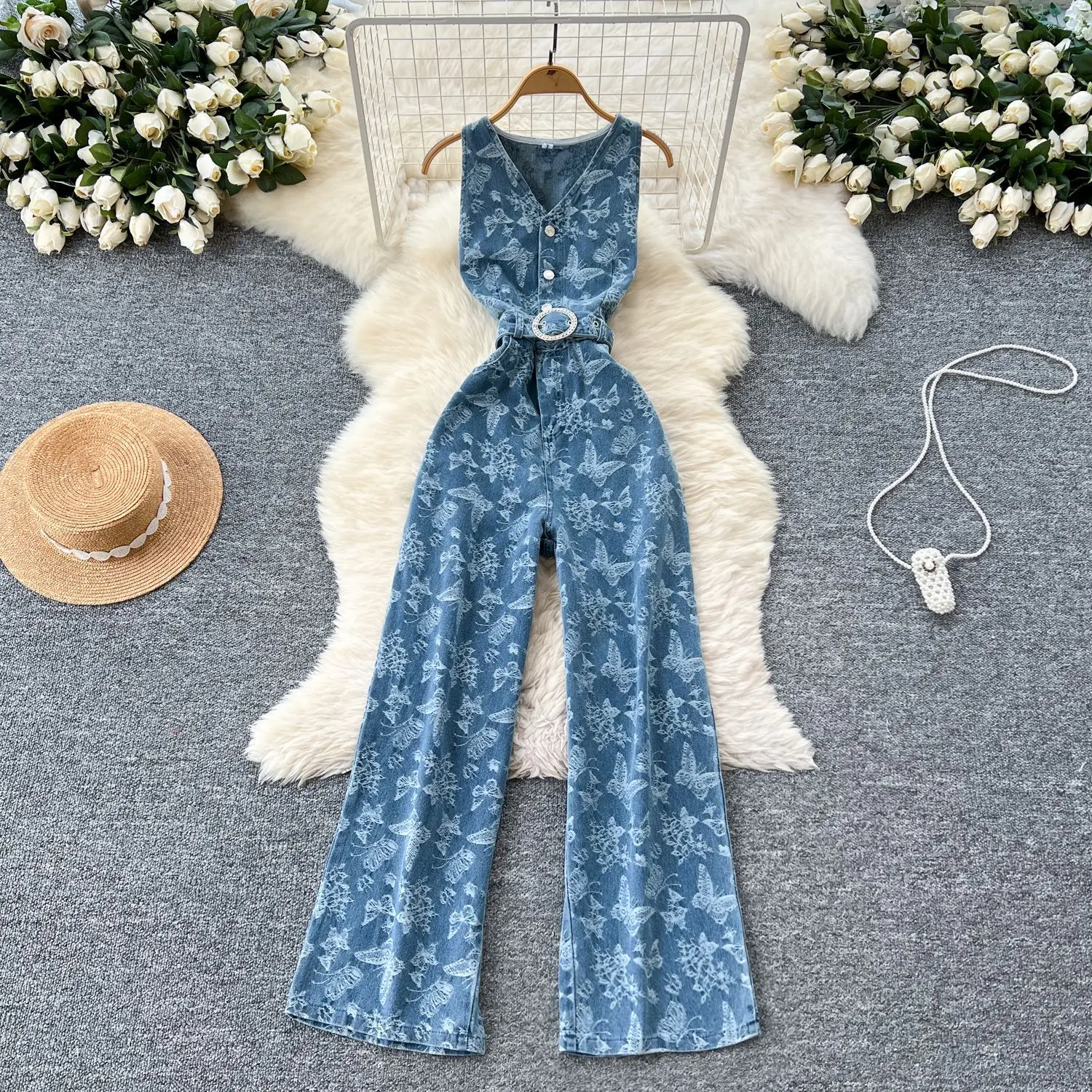 Jumpsuits Women Denim One Piece Print Sleeveless V Neck Overalls Long Pants High Waist Rompers Y2k Mom Jeans Summer 2025
Jumpsuits Women Denim One Piece Print Sleeveless V Neck Overalls Long Pants High Waist Rompers Y2k Mom Jeans Summer 2025