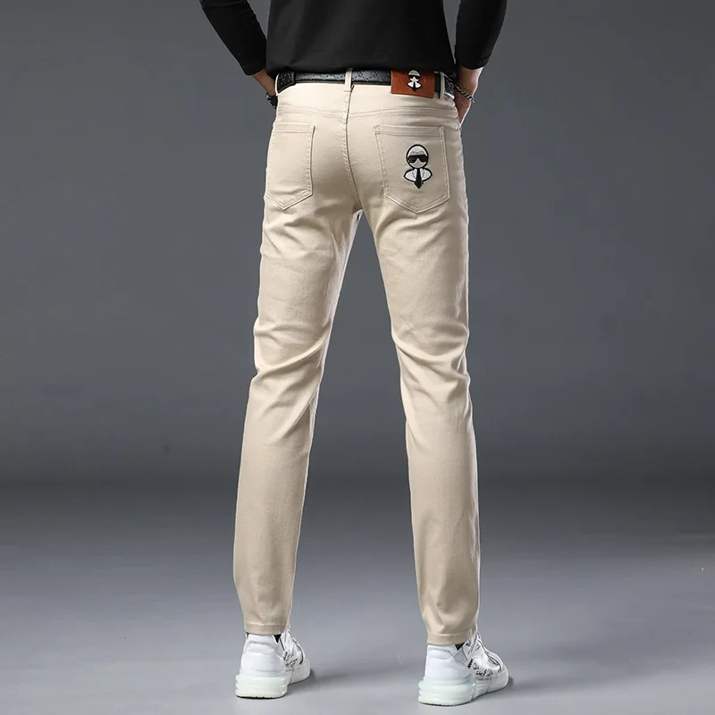 Light luxury men's denim pants 2024 autumn high-end fashion embroidery slim fit small straight tube multi-color denim long pants
Light luxury men's denim pants 2024 autumn high-end fashion embroidery slim fit small straight tube multi-color denim long pants