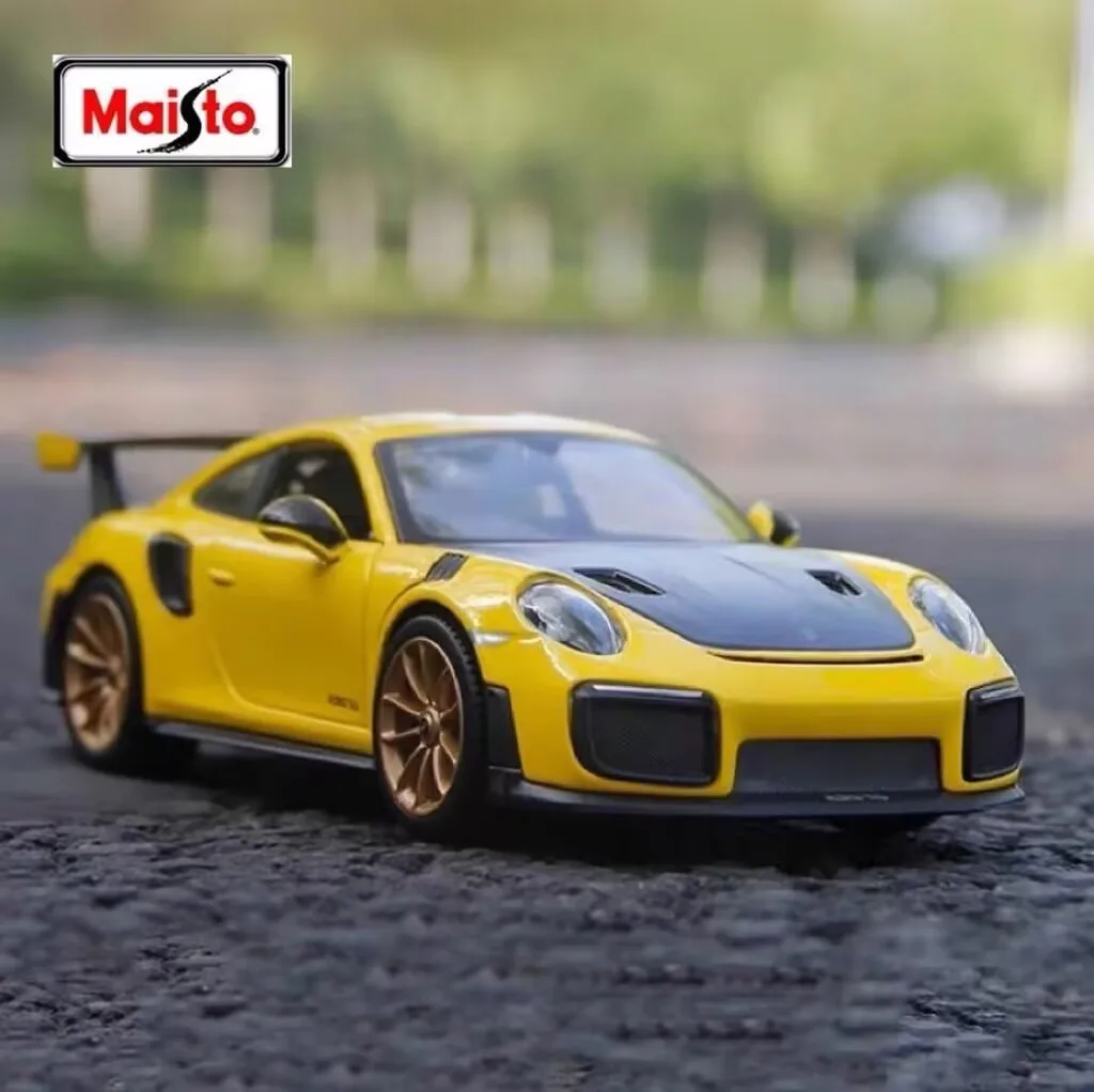 Maisto 1:24 Porsche 911 GT2 RS Alloy Sports Car Model Diecast Metal Track Racing Car Vehicle Model High Simulation Kids Toy Gift
Maisto 1:24 Porsche 911 GT2 RS Alloy Sports Car Model Diecast Metal Track Racing Car Vehicle Model High Simulation Kids Toy Gift