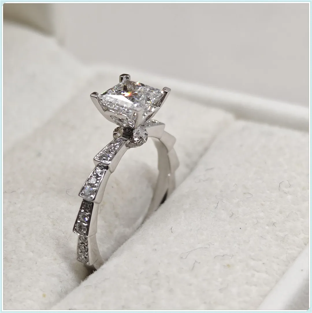 Обручальное кольцо Cobra огранки принцессы 2 карата, твердое золото 10 карат, выращенный в лаборатории бриллиант, ювелирные изделия, платиновая установка колец, индивидуальный вид
Обручальное кольцо Cobra огранки принцессы 2 карата, твердое золото 10 карат, выращенный в лаборатории бриллиант, ювелирные изделия, платиновая установка колец, индивидуальный вид