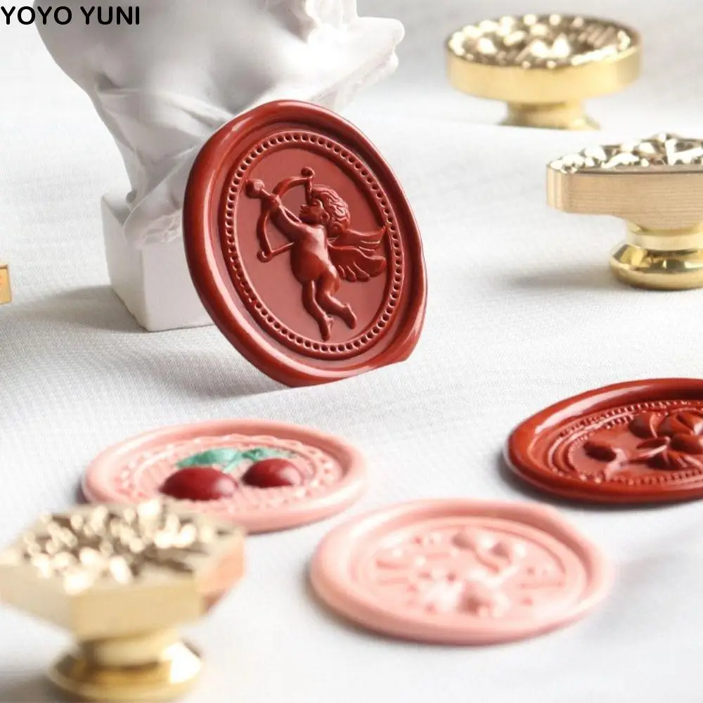 Cupid Hand Account Flower Invitation Card Wedding Embossed Stamp Wax Seal Stamp Scrapbook Decoration Fire Paint Seal Stamp
Cupid Hand Account Flower Invitation Card Wedding Embossed Stamp Wax Seal Stamp Scrapbook Decoration Fire Paint Seal Stamp