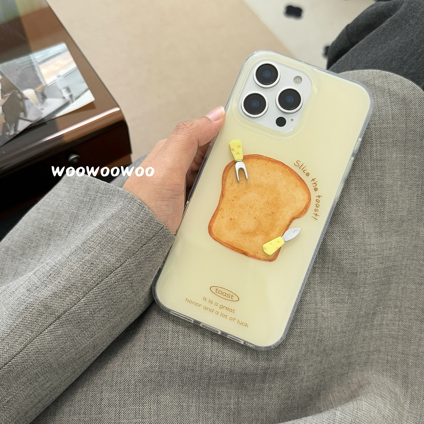 Three-dimensional knife and fork butter toast Phone Case For iPhone 16 15 14 13 Pro Max fundas iphone 15 case Protective cover
Three-dimensional knife and fork butter toast Phone Case For iPhone 16 15 14 13 Pro Max fundas iphone 15 case Protective cover