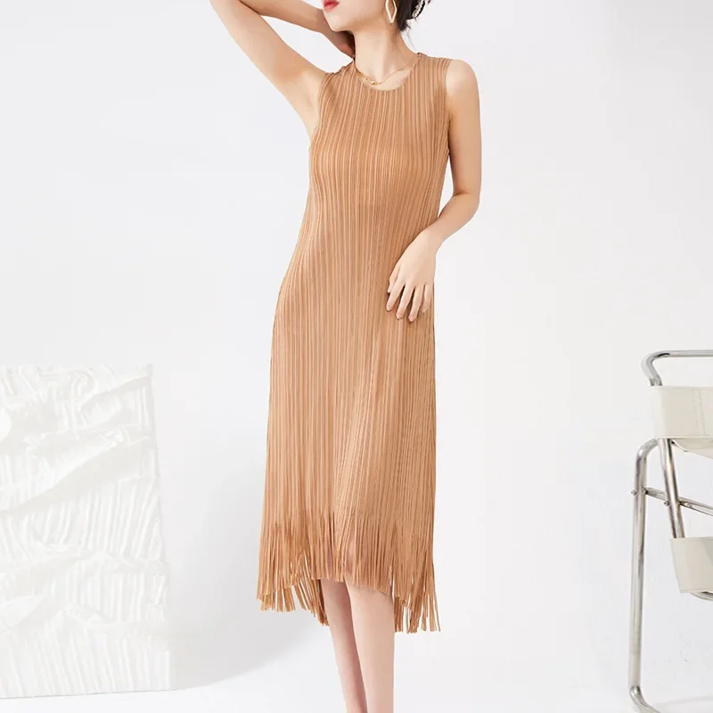 Women Pleated Long Pink Dress Straight Tassel Sleeveless Summer High-end Drape Office Ladies Round Neck Fashion Clothes Clothing
Women Pleated Long Pink Dress Straight Tassel Sleeveless Summer High-end Drape Office Ladies Round Neck Fashion Clothes Clothing