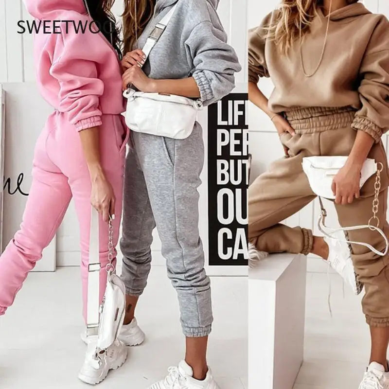 Women's warm tracksuit hoodie and pants set oversized sportswear fall winter fleece
Women's warm tracksuit hoodie and pants set oversized sportswear fall winter fleece