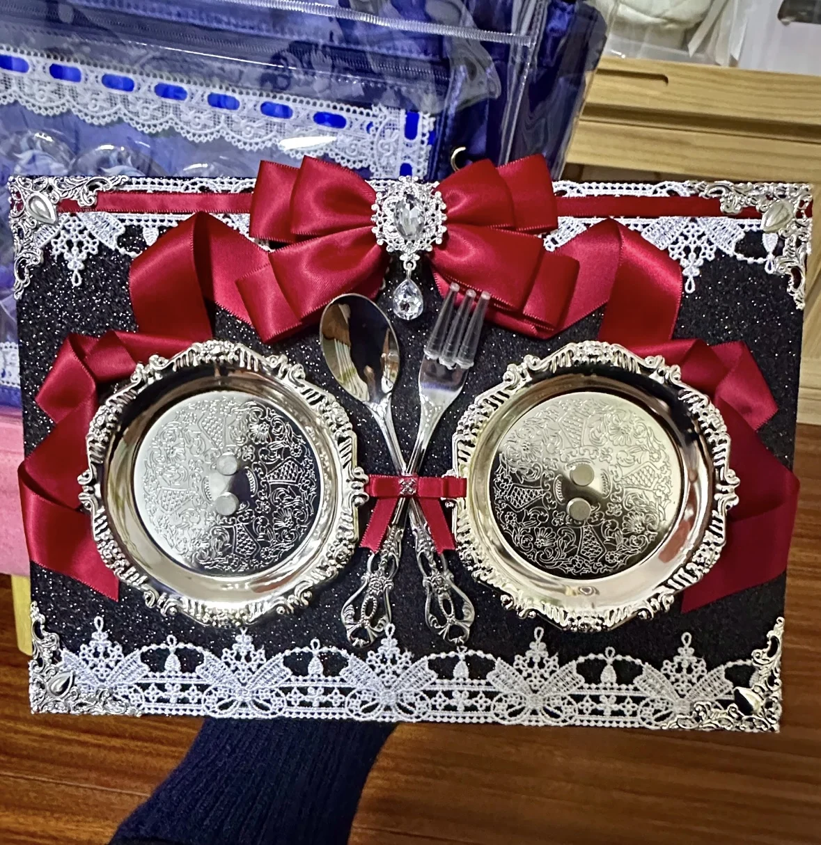 Lolita badge Organizer Board,Lace ribbon bow Badge Display Board, Dinner plate Frame Anime Cosplay Ita Bag Board
Lolita badge Organizer Board,Lace ribbon bow Badge Display Board, Dinner plate Frame Anime Cosplay Ita Bag Board